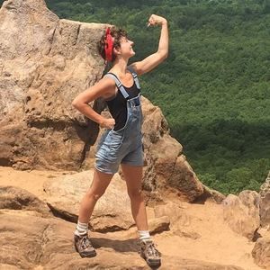 Meet your Posher, Caroline